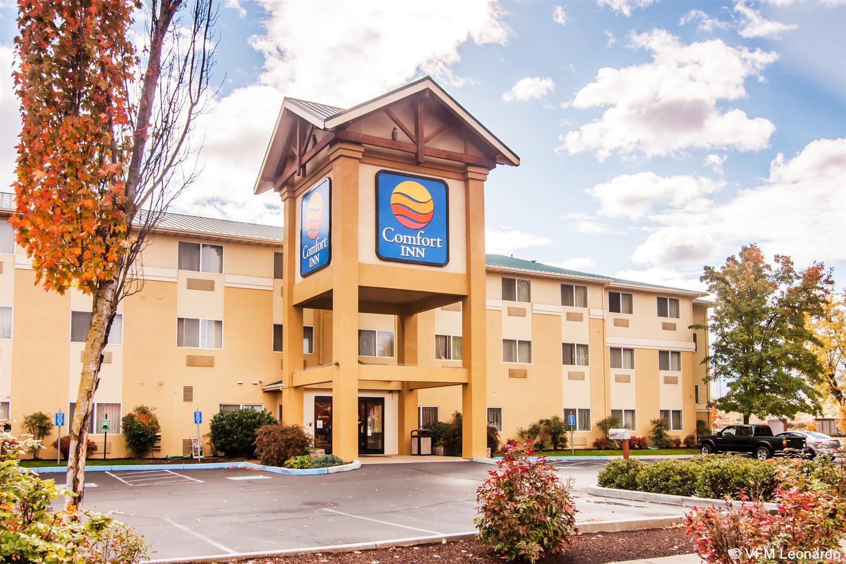 Comfort Inn Medford South Exterior photo