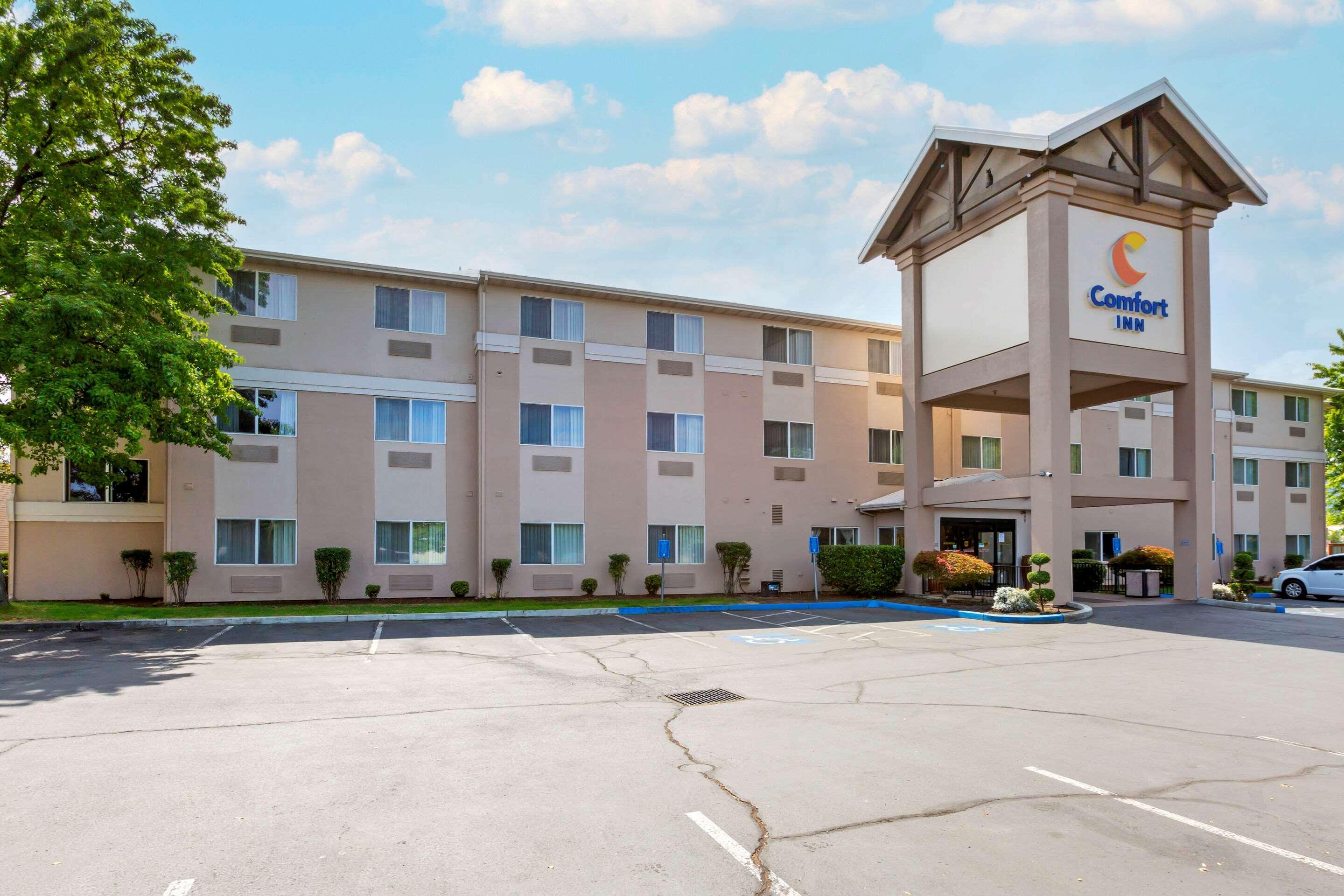 Comfort Inn Medford South Exterior photo